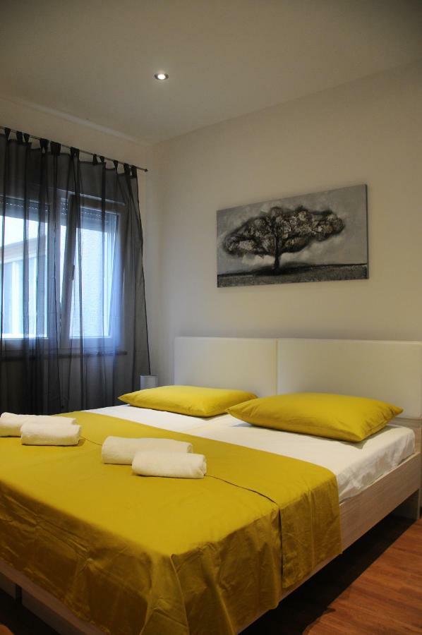 Apartment Aria With Private Parking Spalato Esterno foto